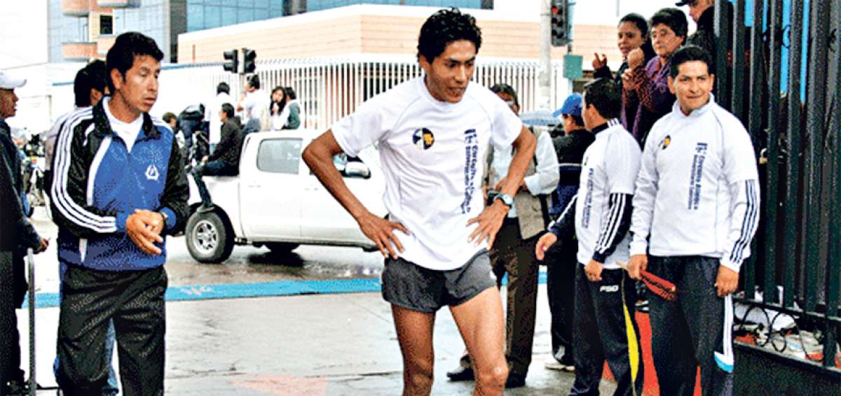 El cuencano (foto) se ubic&oacute; en el primer lugar de la competencia con un tiempo de 4m13s33c. El segundo lugar fue para el colombiano Carlos San Mart&iacute;n.