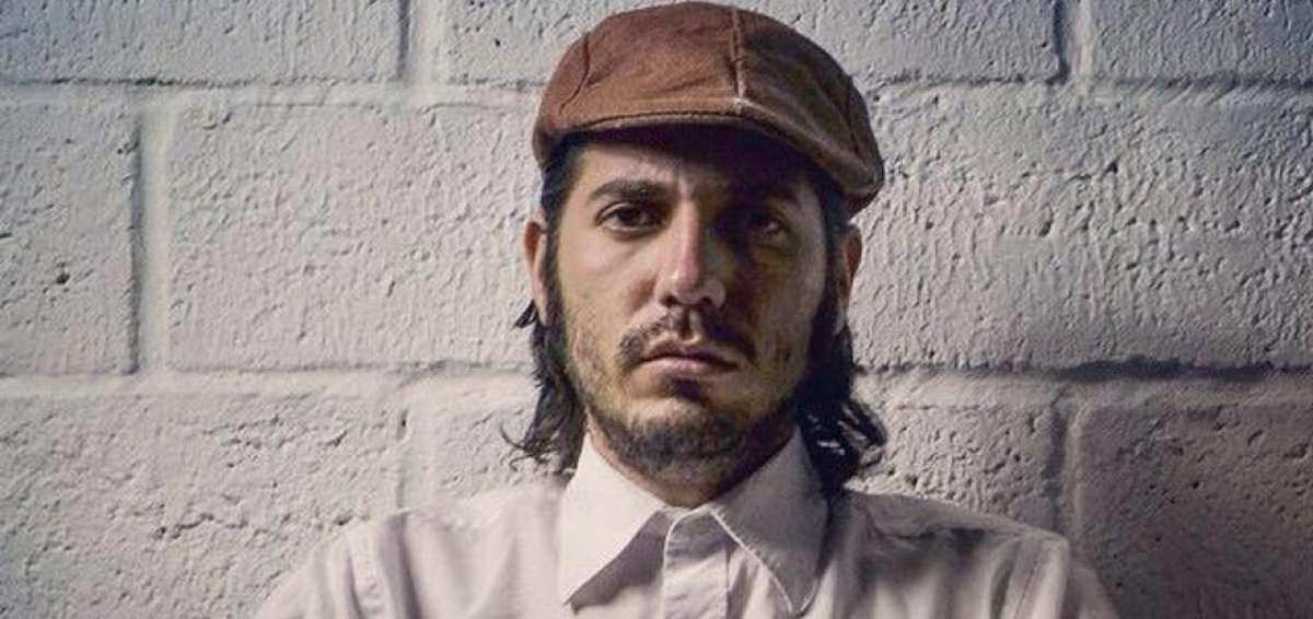 V&iacute;ctor Ar&aacute;uz presentar&aacute; un mon&oacute;logo en el que abordar&aacute; sus experiencias como actor en el quehacer interpretativo ecuatoriano. 