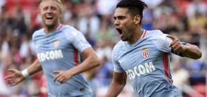 Falcao firma el primer triplete de la temporada en la liga francesa