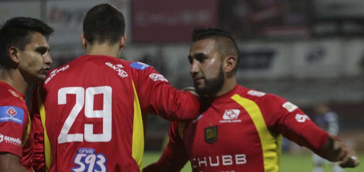 Deportivo Cuenca gana en las fiestas de independencia de su ciudad