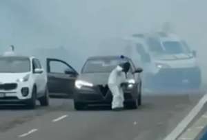 Delincuentes asaltaron dos blindados en Italia. 