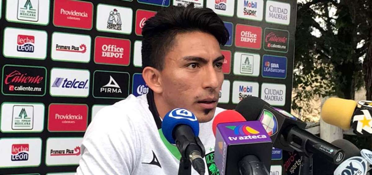 &Aacute;ngel Mena promete entrega y buen f&uacute;tbol en el Le&oacute;n mexicano