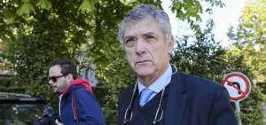 &Aacute;ngel Mar&iacute;a Villar lleg&oacute; ayer a la sede de la Audiencia en Madrid en las primeras horas de la ma&ntilde;ana.  