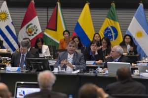El presidente Rafael Correa particip&oacute; de la Cumbre Internacional de Desarrollo Sostenible, que se realiza en Unasur. Foto: Daniel Molineros/ EL TEL&Eacute;GRAFO