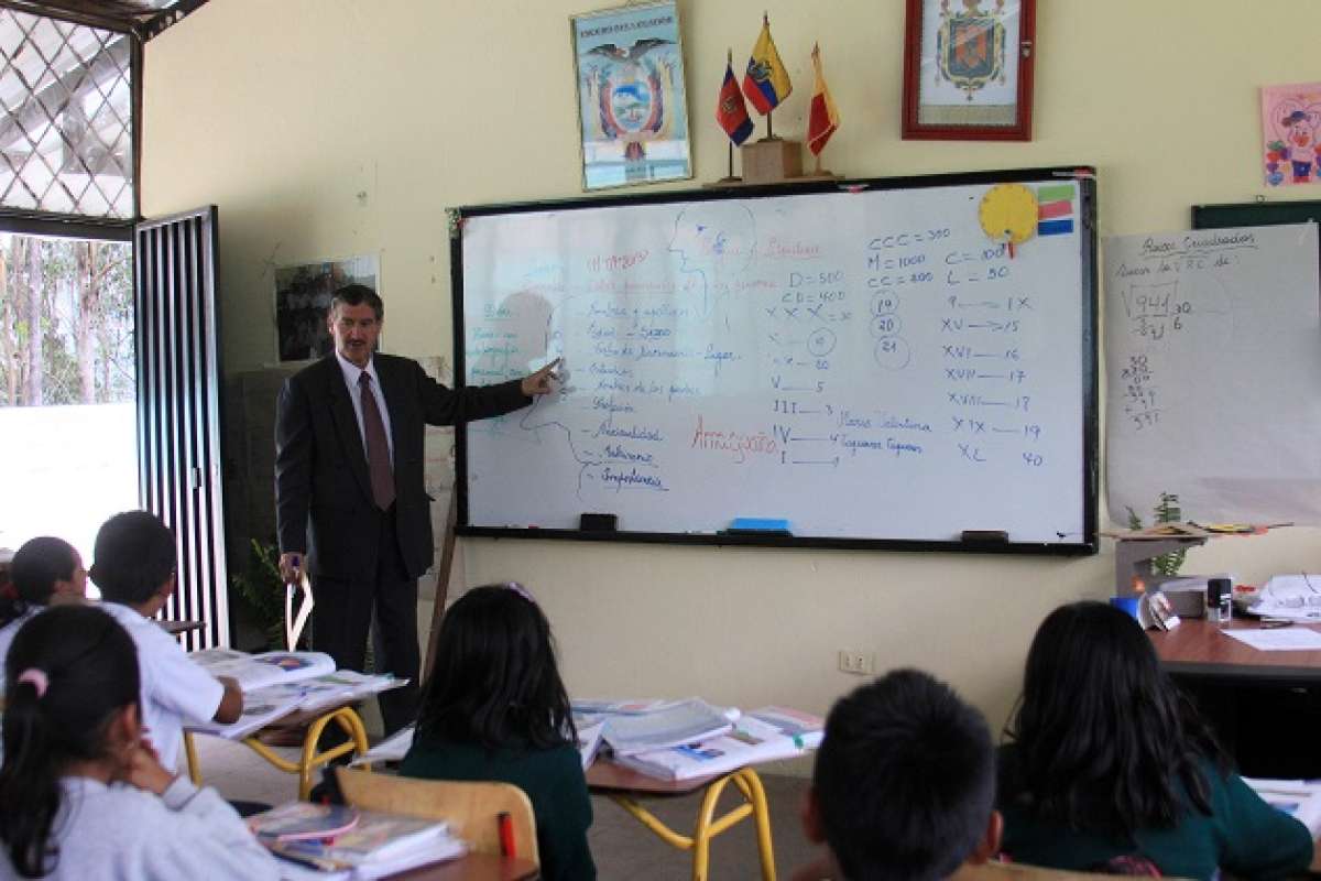 Los alumnos del r&eacute;gimen Costa iniciar&aacute;n clases el 4 de mayo. Foto: Archivo/ EL TEL&Eacute;GRAFO