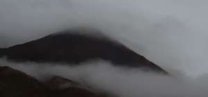 Imagen del volc&aacute;n Reventador del 24 de mayo.