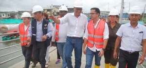 El segundo mandatario inaugur&oacute; una Unidad Educativa Siglo XXI en Muisne y recorri&oacute; obras en Esmeraldas.