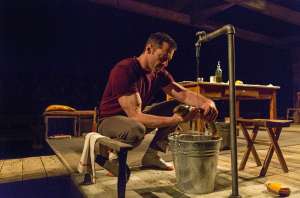 Hugh Jackman regres&oacute; a Broadway con "The River"