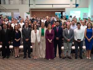La Conferencia de la Convención Interamericana para la Protección y Conservación de las Tortugas Marinas inició en Manta. 