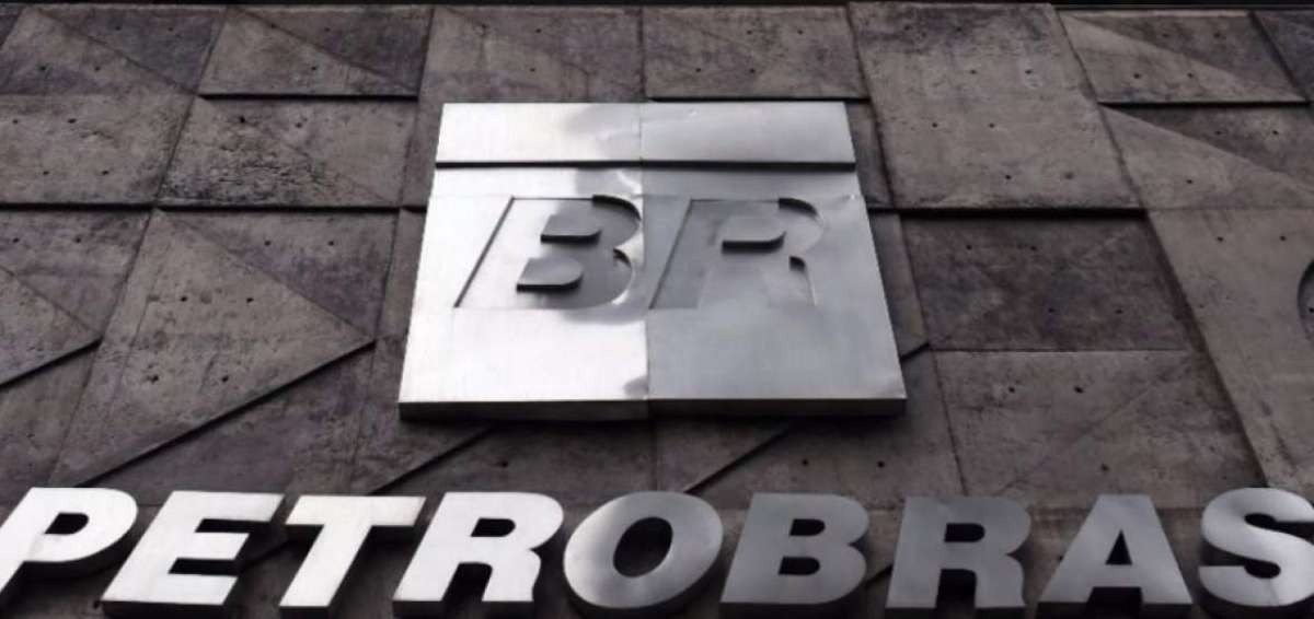 Petrobras registra p&eacute;rdidas r&eacute;cord en 2015