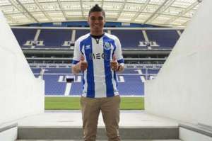El Oporto confirma la cesi&oacute;n del brasile&ntilde;o Casemiro y le da la bienvenida