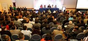 Moreno pide unidad a empresarios de la regi&oacute;n