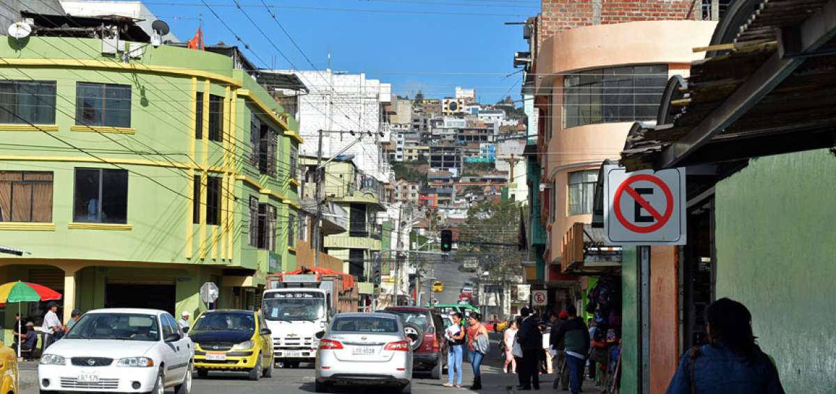 Loja se ha extendido por los 4 puntos cardinales y es necesario organizar a los barrios y parroquias.