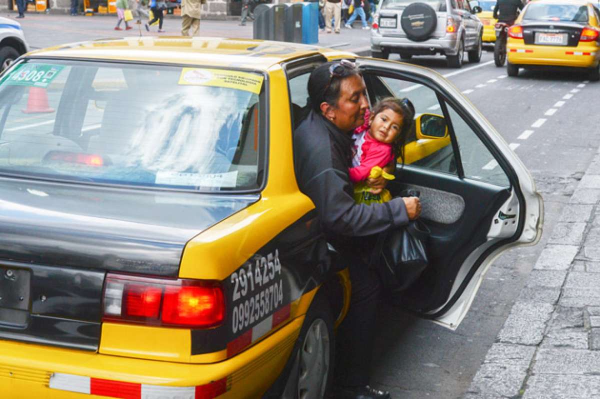 M&aacute;s de 14 mil unidades del transporte de alquiler no autorizadas y taxis amigos circular&iacute;an en la ciudad de acuerdo con informaci&oacute;n que maneja la UCTTP. Foto: Archivo/ El Tel&eacute;grafo