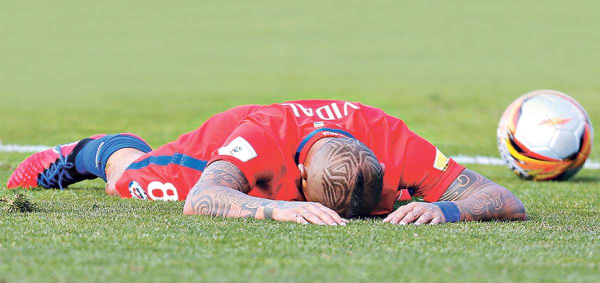 El volante Arturo Vidal es uno de los m&aacute;s cuestionados por su indisciplina fuera de las canchas.    