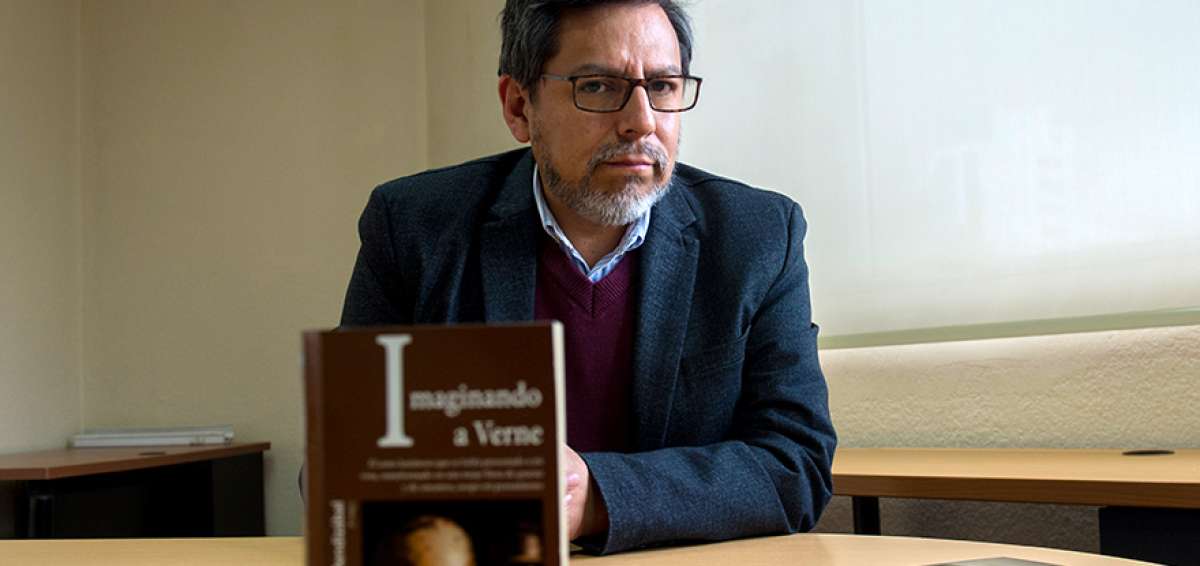 Iv&aacute;n Rodrigo ve el futuro en el pasado literario