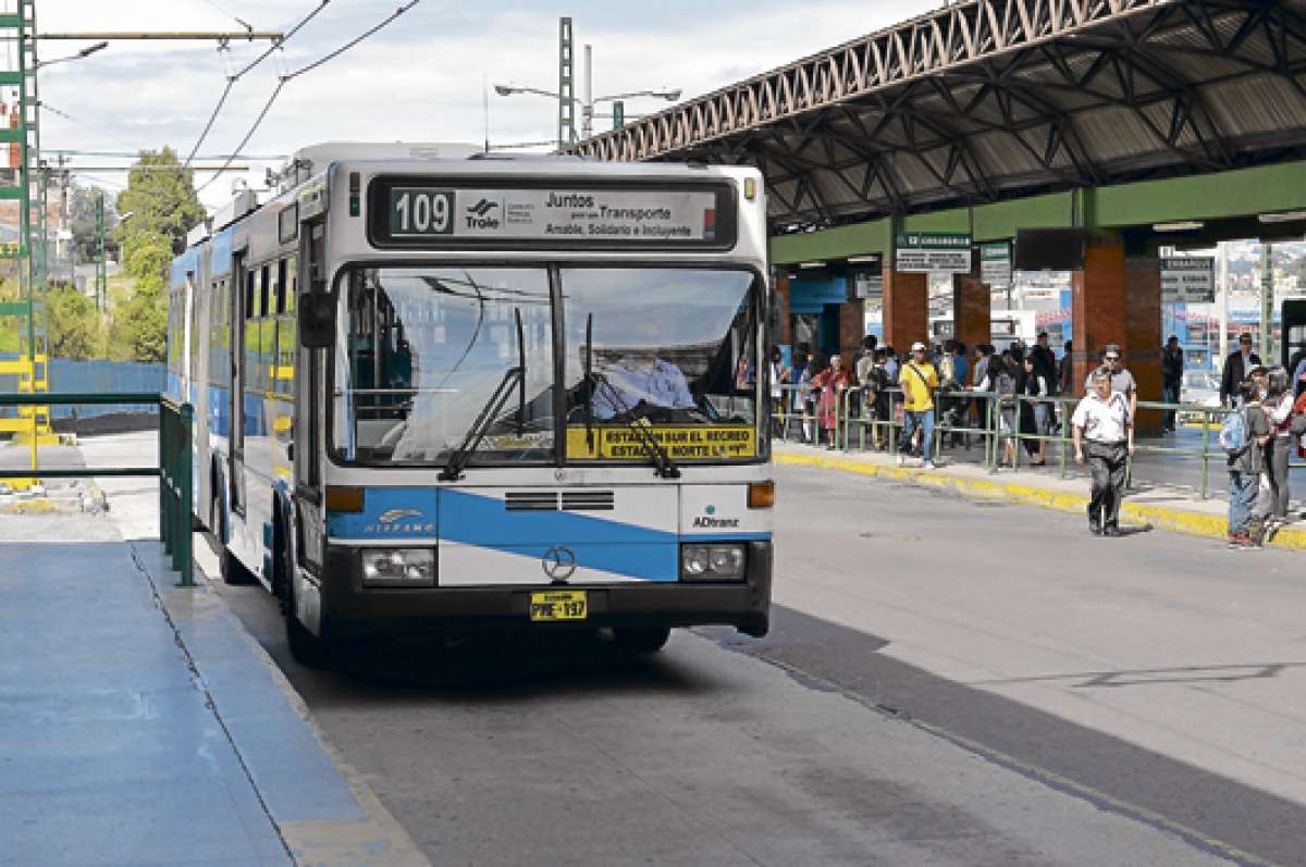 El Troleb&uacute;s constituye el eje vertebral de la movilidad municipal. Esa funci&oacute;n la pasar&aacute; a ocupar el Metro. Foto: Archivo/ El Tel&eacute;grafo