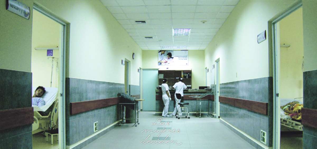 En 2007 la directora del filme estuvo como interna en el hospital Eugenio Espejo y se interes&oacute; en el tem