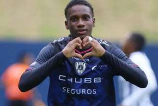 Según varios medios, clubes europeos tienen en la mira a un juvenil ecuatoriano de apenas 17 años, tras su debut en la Selección.