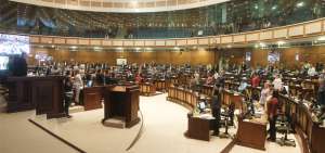 Pleno escogi&oacute; a los 10 integrantes de la Comisi&oacute;n que ejecutar&aacute; la consulta