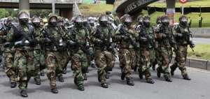 Gracias a la asistencia militar de EE.UU., enmarcada en el Plan Colombia, las fuerzas armadas del vecino del norte son una de las m&aacute;s modernas de la regi&oacute;n.