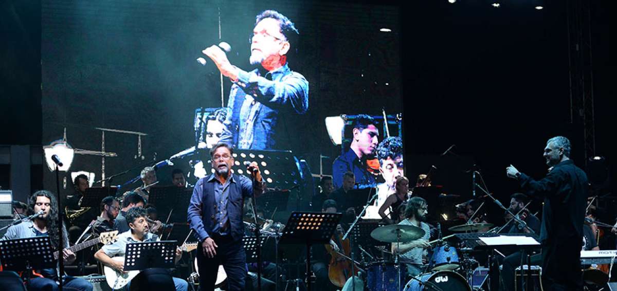 El recital de Francisco Ter&aacute;n con la Orquesta Filarm&oacute;nica de Guayaquil inaugur&oacute; el evento en Puerto Santa Ana.