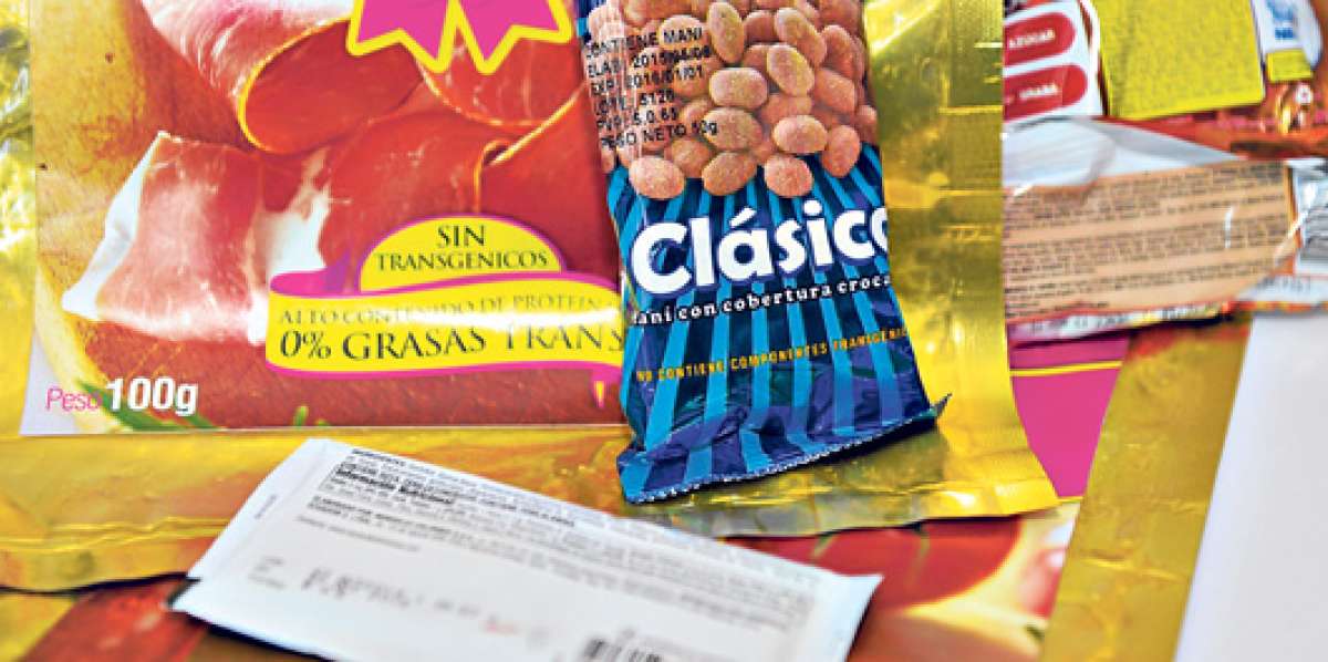 Desde noviembre de 2014 el INEN reglament&oacute; que las marcas colocan si el producto tiene o no transg&eacute;nicos. Foto: William Orellana / El Tel&eacute;grafo