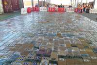 Policía decomisa cuatro toneladas de droga en Posorja