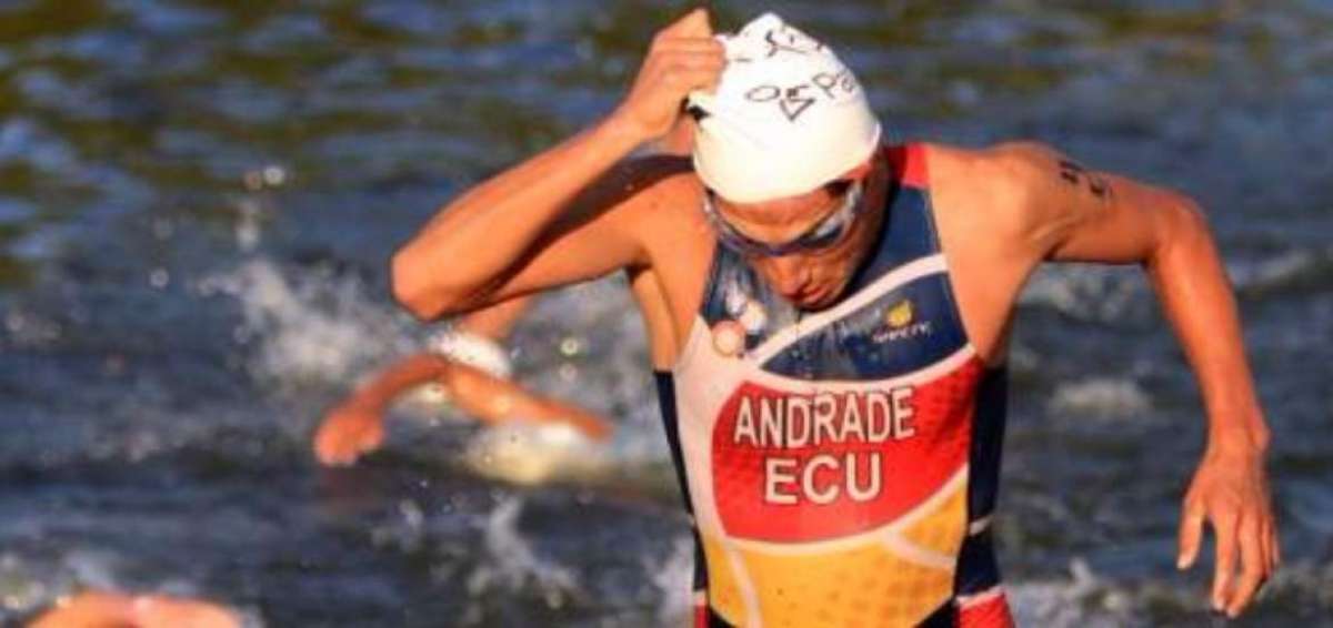Ecuador gana dos medallas  de bronce en triatl&oacute;n