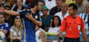 Carlos Vera se retira del arbitraje a los 40 a&ntilde;os