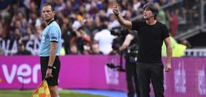 Low se queja del arbitraje y asegura que Alemania fue mejor que Francia