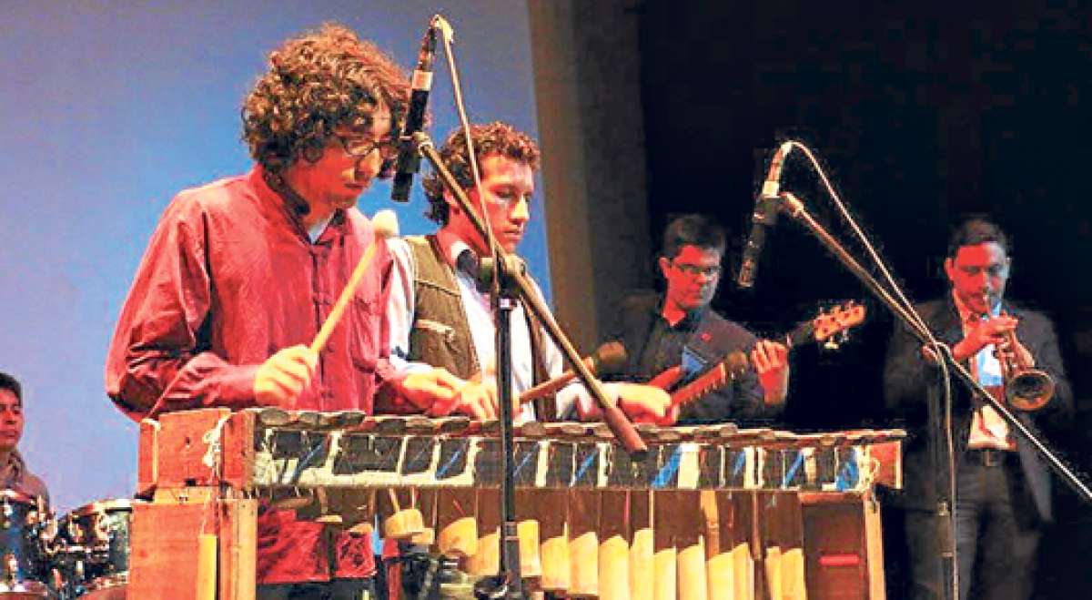 Los alumnos de nivelaci&oacute;n de la carrera Artes musicales y sonoras tambi&eacute;n presentaron, en los pasados d&iacute;as, sus proyectos en diferentes g&eacute;neros. Foto: Cortes&iacute;a