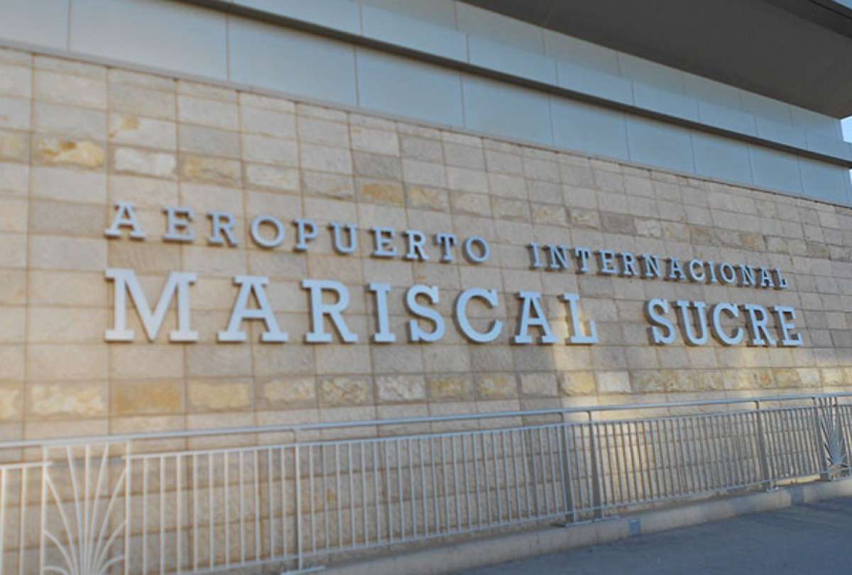 Pasajeros deben cumplir nuevas medidas en el Aeropuerto Mariscal Sucre de Quito