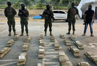 Fuerza de Tarea Conjunta Esmeraldas decomisaron 150 bloques de droga