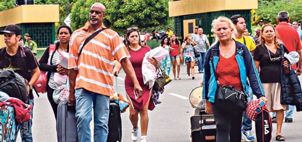 Corte Constitucional suspende requisitos a entrada de venezolanos