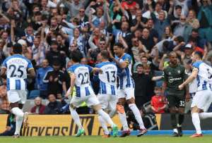 Los jugadores del Brighton festejan un gol ante Southampton