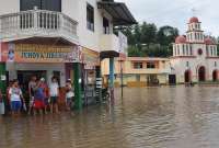 Conoce las resoluciones del COE Nacional debido a las fuertes lluvias