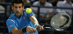 Djokovic retrasa su regreso tras renunciar al torneo de Abu Dabi