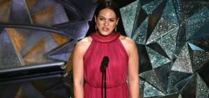 La actriz transexual Daniela Vega, protagonista del laureado filme "Una mujer fant&aacute;stica", ha sido una de las mayores promotoras del cambio legal a favor de minor&iacute;as sexuales. 