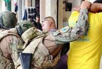 Militares realizan operativos de control en el centro de Guayaquil. 
