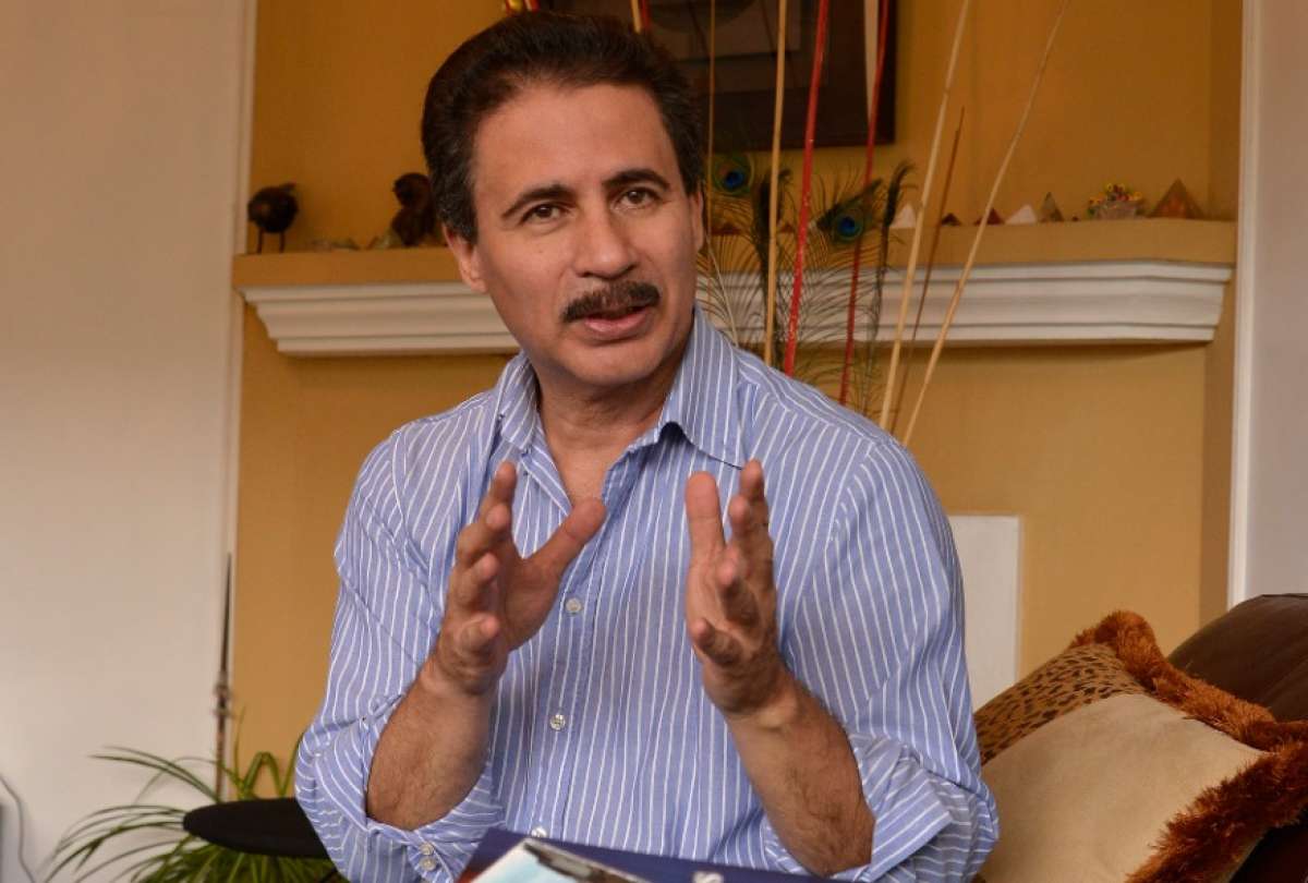 Falleció el escritor ecuatoriano Edgar Allan García a los 67 años