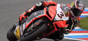 Max Biaggi, hospitalizado tras sufrir un accidente