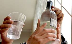 Soci&oacute;logos  piden que se declare al consumo de licor como un problema de salud p&uacute;blica. Foto: Roberto Ch&aacute;vez | El Tel&eacute;grafo