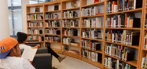Los costos de los libros en el pa&iacute;s se equiparan con la regi&oacute;n; sin embargo, no se estipulan como un objeto de consumo en la planificaci&oacute;n familiar.  