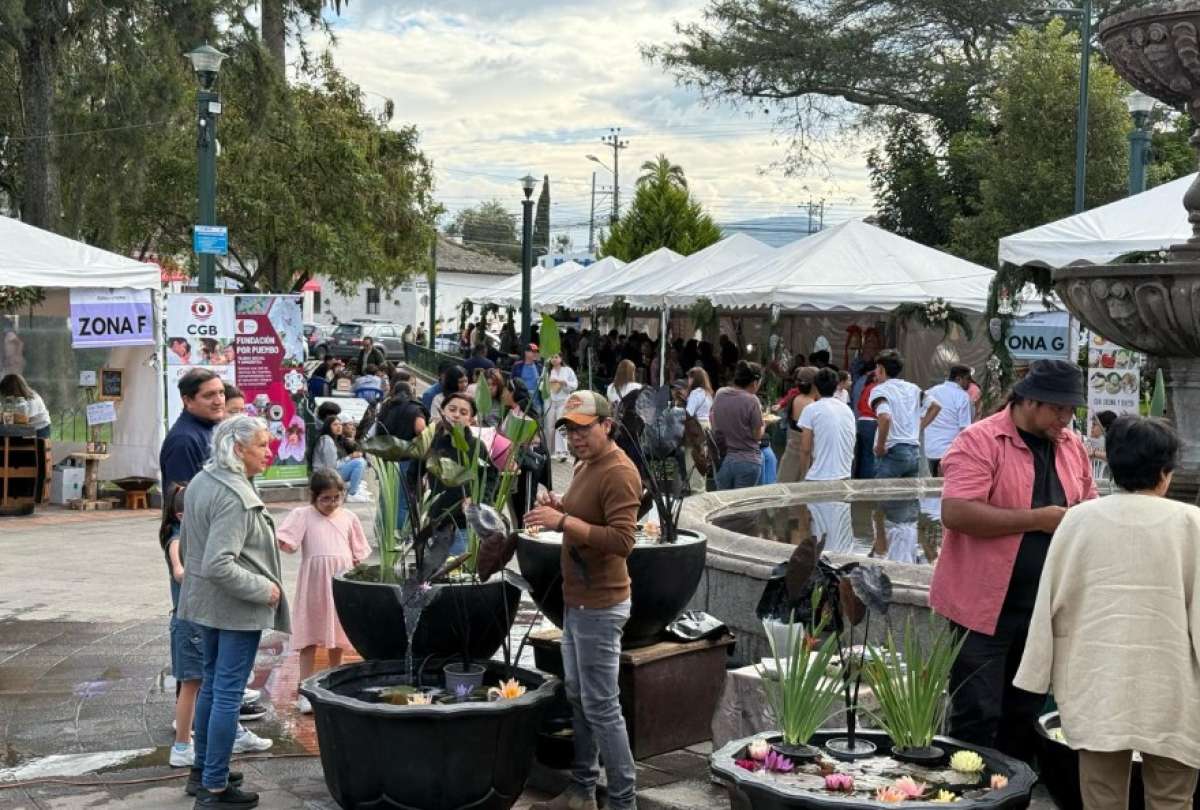 La feria se realiza dos veces al a&ntilde;o y fortalece la econom&iacute;a comunitaria.