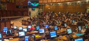 Los asamble&iacute;stas Monta&ntilde;o y Tello pedir&aacute;n reconsiderar la votaci&oacute;n en el juicio contra la exministra de Salud Ver&oacute;nica Espinosa.