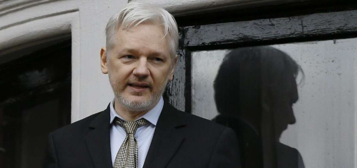&iquest;Est&aacute; de acuerdo con que Ecuador mantenga el asilo a Julian Assange?