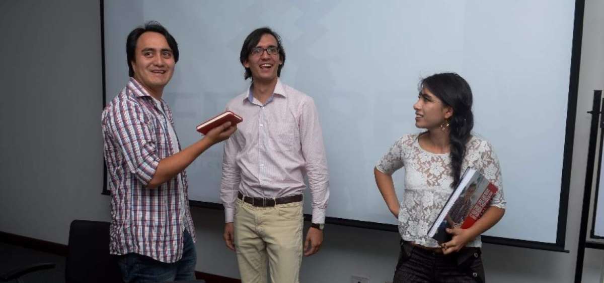 En la UTPL, tres representantes universitarios hablaron sobre el nuevo mecanismo de asignaci&oacute;n de becas.