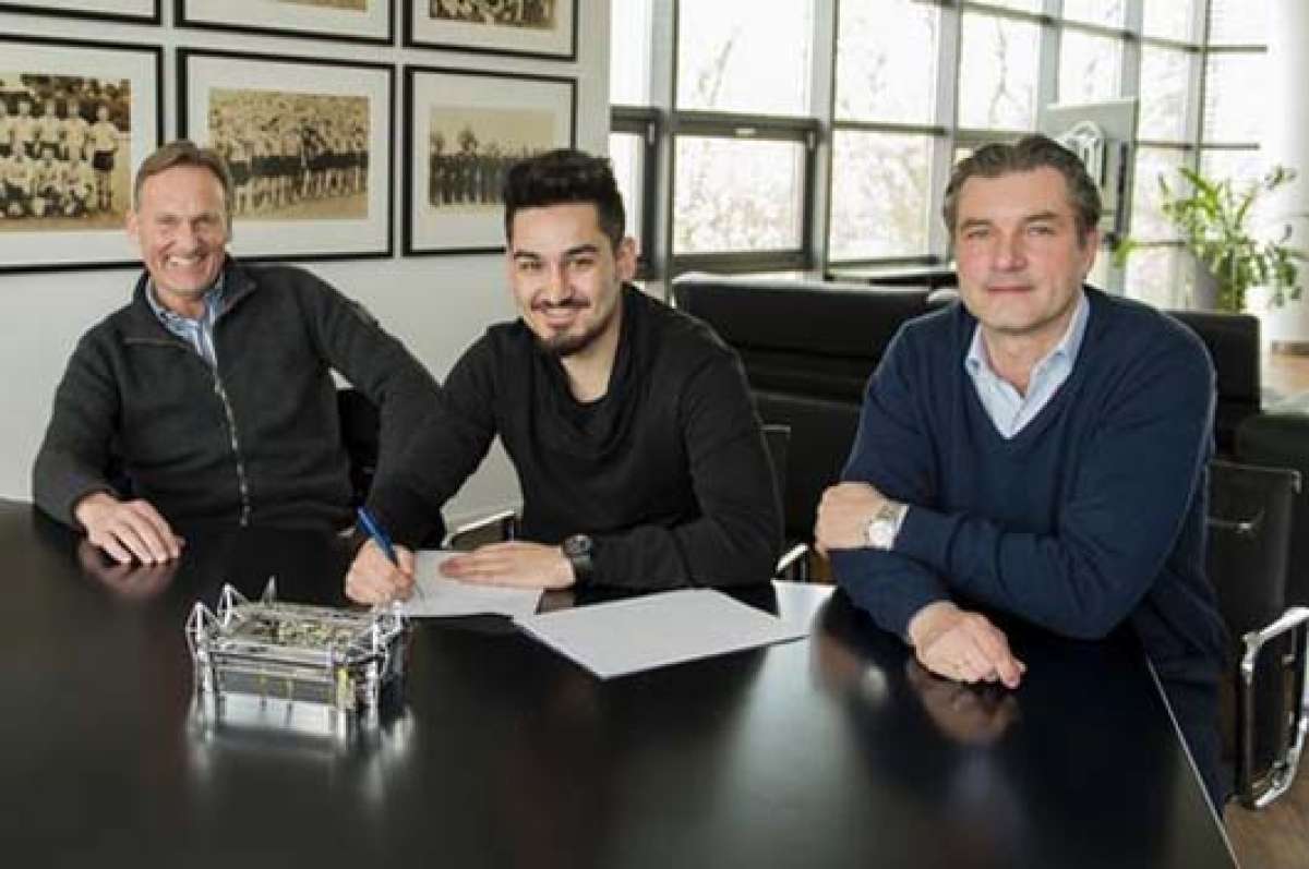 Gundogan, lesionado, ampl&iacute;a un a&ntilde;o su contrato con el Dortmund