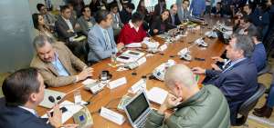 Con 10 votos afirmativos y 2 en contra, la Comisi&oacute;n de R&eacute;gimen Econ&oacute;mico aprob&oacute; el informe para segundo debate.